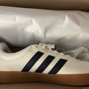 Adidas Women’s White and Indigo Sneakers with Gum Sole